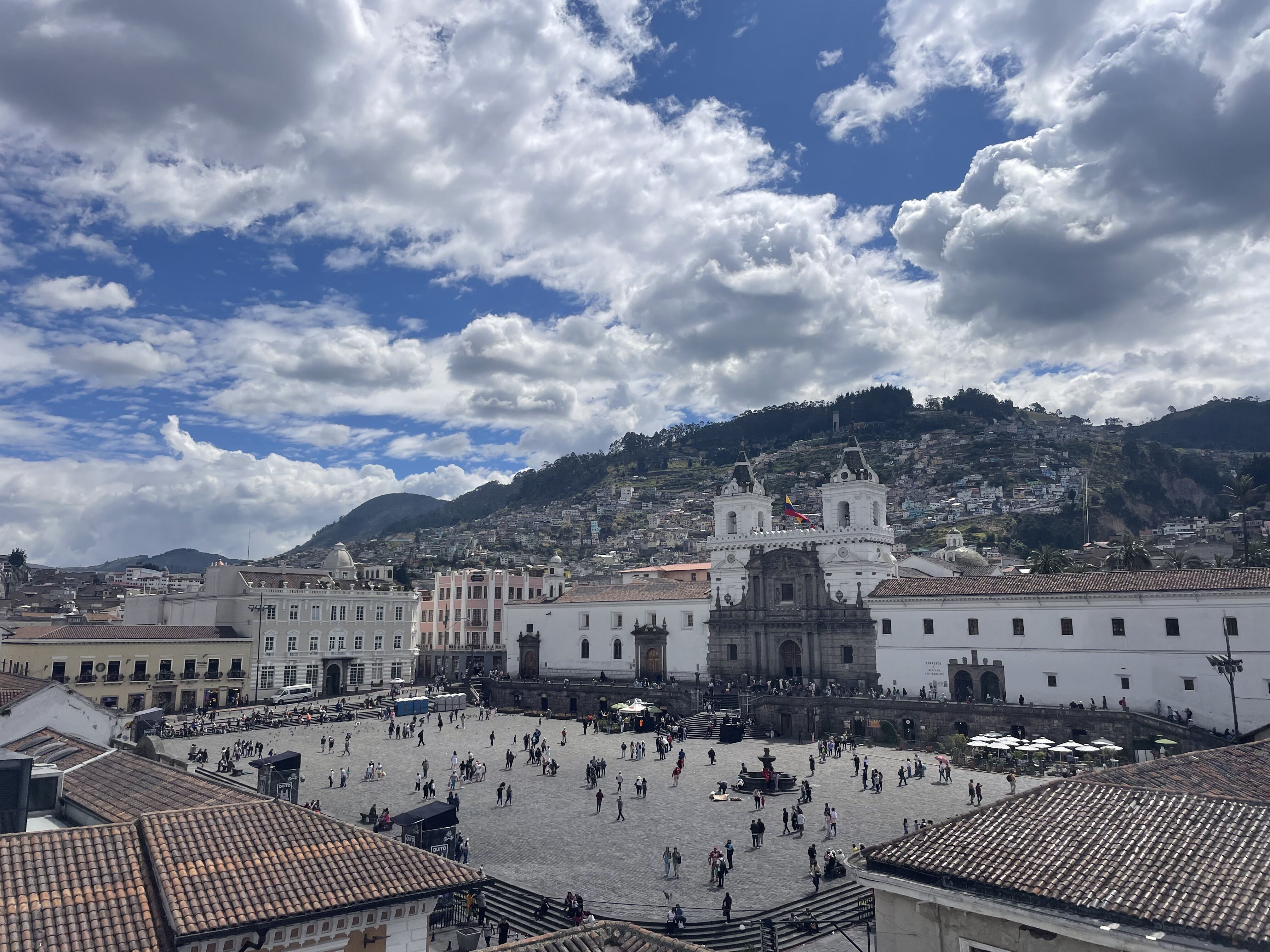 Quito Square